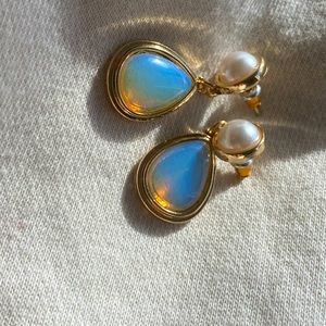 Boutique earrings